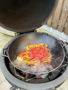 Shakshuka op de BBQ bereiden 